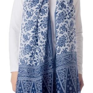 Women's Blue-white Porcelain Print Gorgeous Lightweight
Long Fashion Scarf